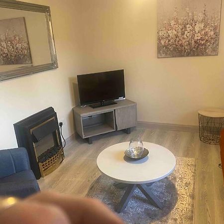 “John Bs” 1 Bedroom Apartment In ארדארה מראה חיצוני תמונה